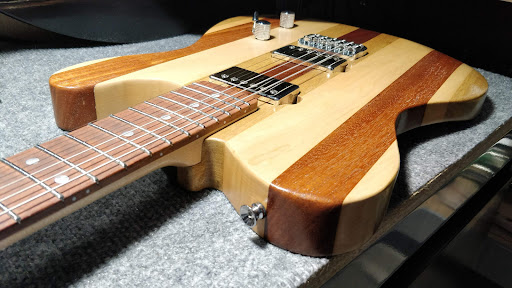MST Guitars Logo