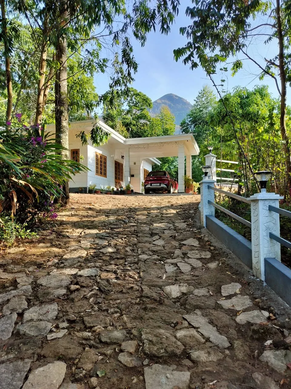 Paradise HomeStay - Suryanelli