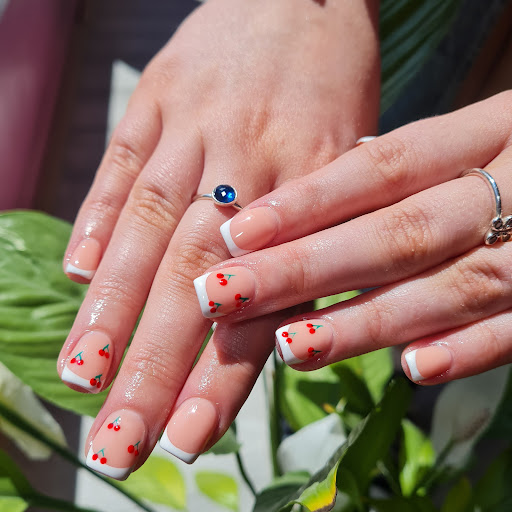 Catchy nails - Visual