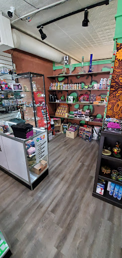 The Underground Vape & Smoke Shop - Thumbnail