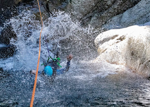 Photo n°20 de Cev'N Canyoning des gorges du Tarn - Via Ferrata - Escalade - Canyoning Cévennes - gorges du Tarn à Gorges du Tarn Causses (Moniteur.rice d'escalade)