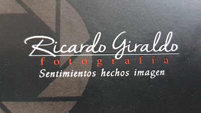 Photos of Ricardo Giraldo