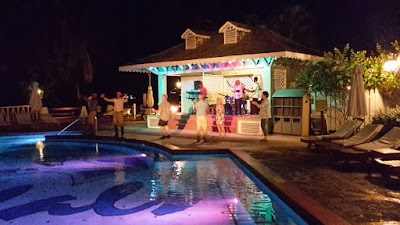 Photos of Sandals Halcyon Beach