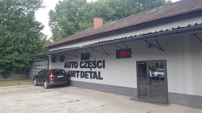 MG-MOTO auto-części - Mechanik samochodowy