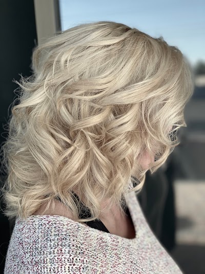 Hair By Michelle Giddens