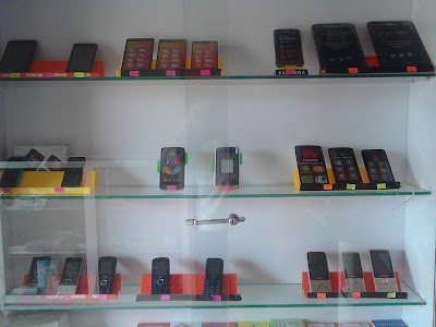 Photos of FANTOX COMMUNICATION SERVICES