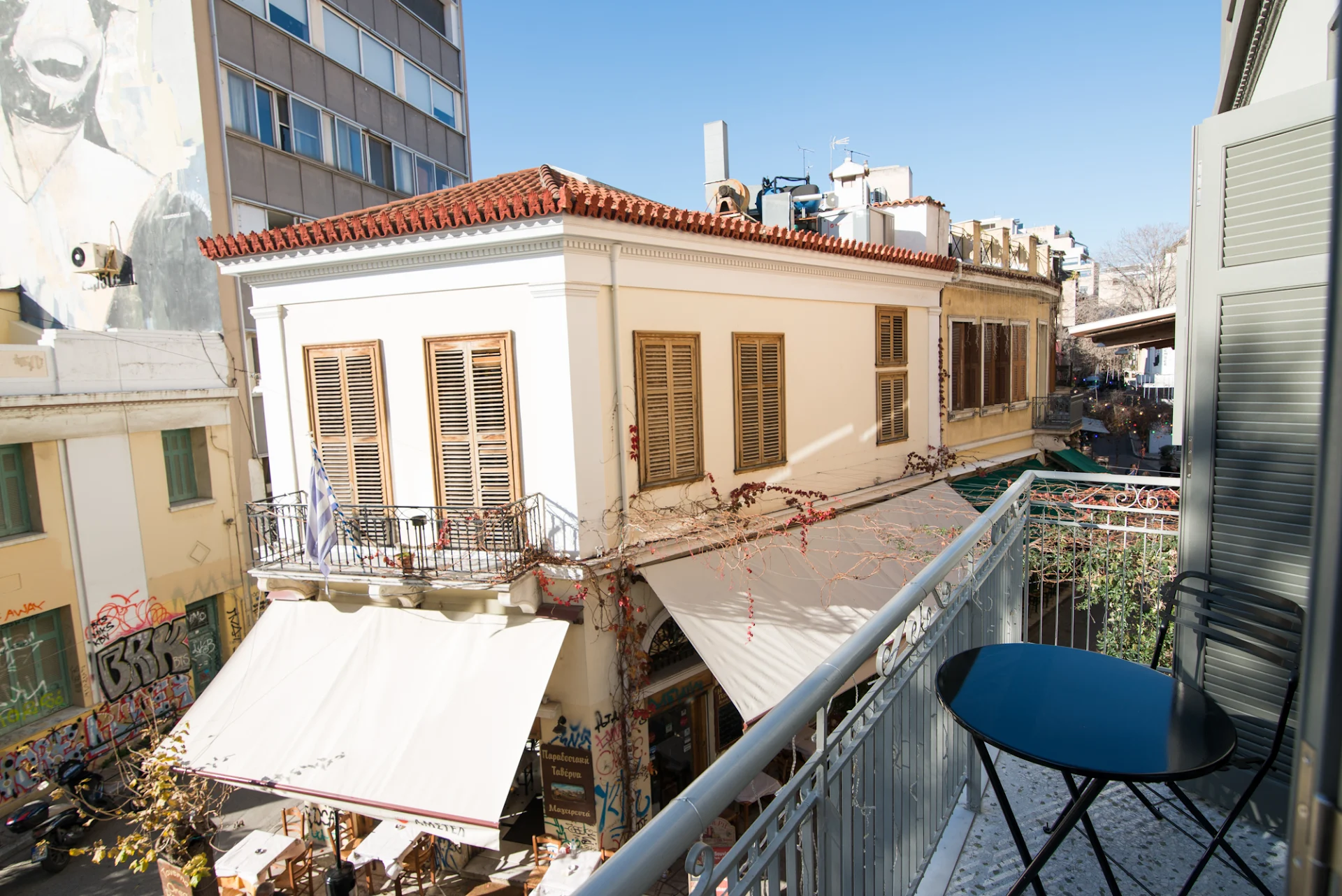 Ederlezi Zoubourlou Aparthotel