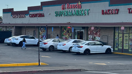 El Rancho Supermarket - United States