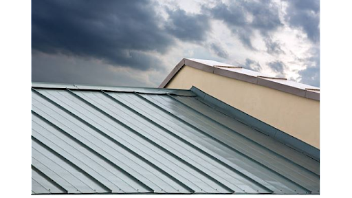 Superior Metal Roofing LLC Logo