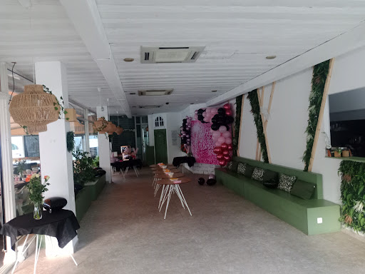 Photo 2 - Le Corner