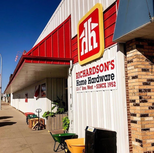 Richardson's Home Hardware Logo