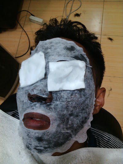 Photos of Charlie Barbershop