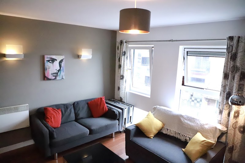 Luxury 1-Bed Flat in Central Sheffield - Fully Furnished with Sofa Bed, Ready to Move In | Long-Term Let photo 3