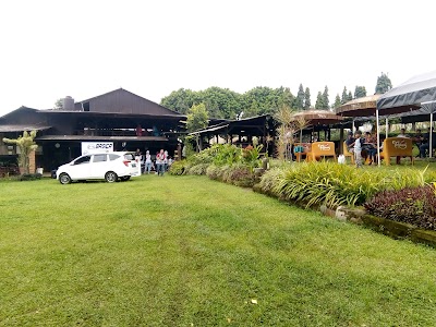 Photos of Wisata Kuda & Warung Liwet Pakuhaji