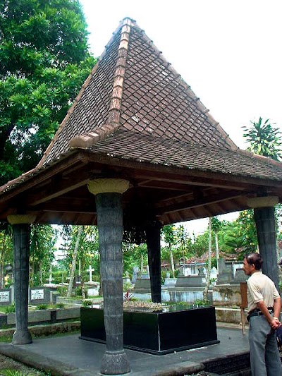 Photos of Kerkop Muntilan (Makam Romo Sandjaja)