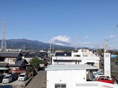 穴吹整形外科クリニック