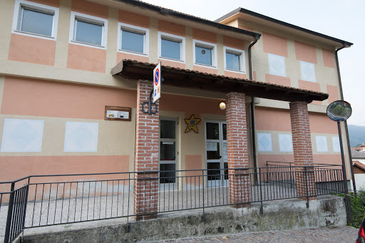 Scuola Elementare di Savignone Logo