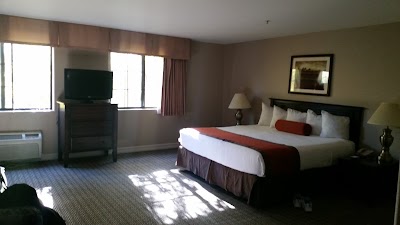 Photos of Tuscany Suites & Casinos