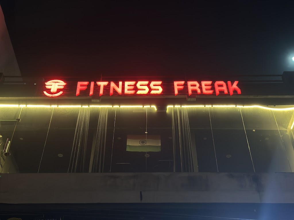 Fitness Freak Modipuram Owner Maninder Singh