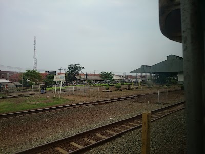 Photos of Parkir Stasiun Cikampek