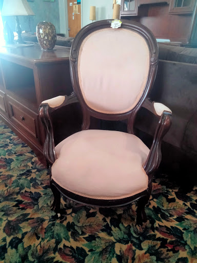 Mainstreet Consignment - Visual