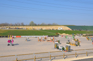 Photo n°30 de PONEY CLUB D OZOIR à Ozoir-la-Ferrière (Centre équestre)