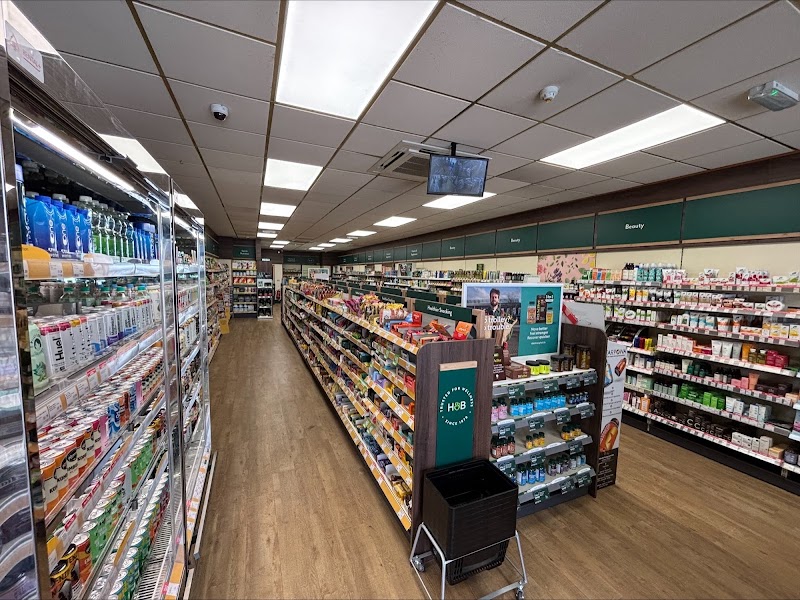 Holland & Barrett - Pontypridd photo 3