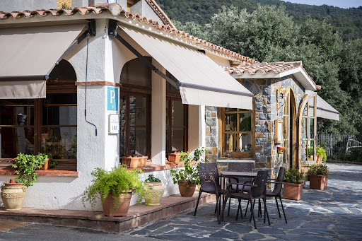 Hostal Restaurant Montserrat - Thumbnail