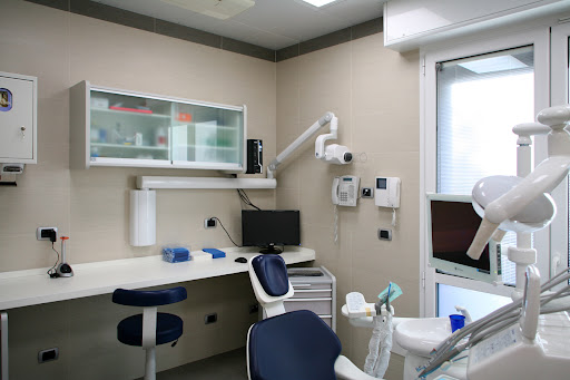 Studio Medico Dentaltre - Thumbnail