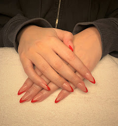 Photo n°11 de CR Nail's à Serrières-de-Briord (Salon de manucure)