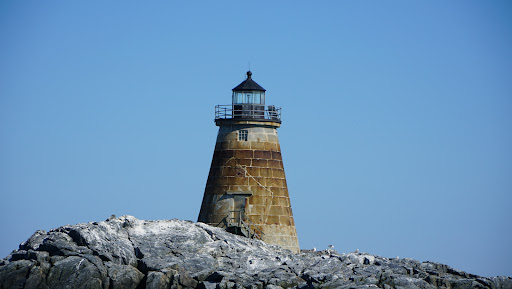 Saddleback Lighthouse - Visual