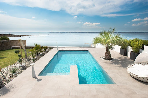 Photo de Aquilus Piscines et Spas Paray le Monial à Vitry-en-Charollais (71600)