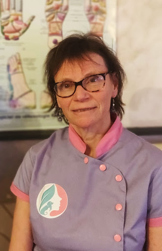 Corinne Juge - Kinésiologue Naturopathe Réflexogue Maître Reiki - Thumbnail