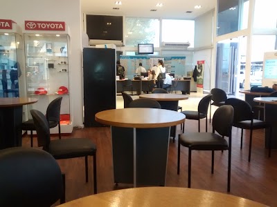 Photos of Toyota Centro Motor