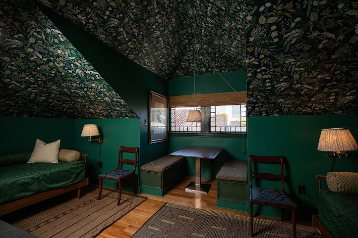 The Celestine by null