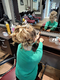 Photo n°5 de Profil Style Coiffure à Héricourt (Salon de coiffure)