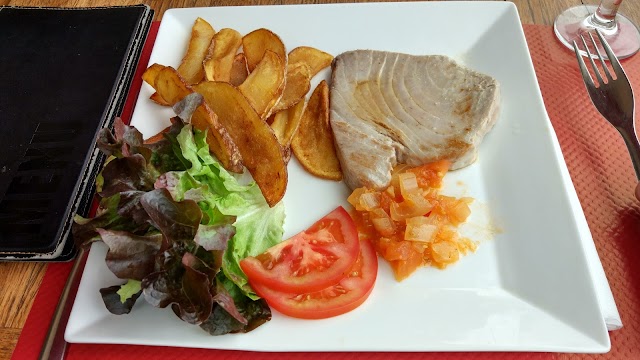 Hôtel Restaurant Petra Cinta