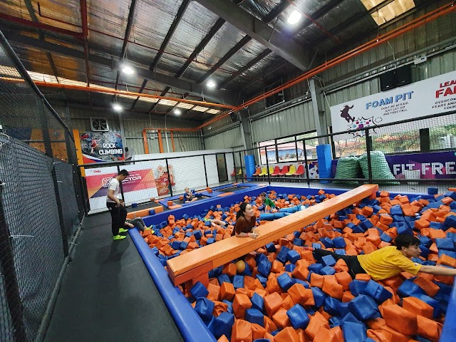 Jump Arena Tang Bat Ho