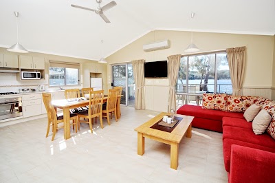Photos of Lake Conjola Entrance Holiday Park
