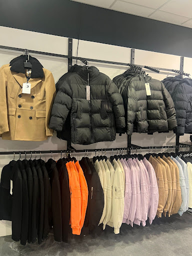 Ultra Fashion Gallery - Netherlands