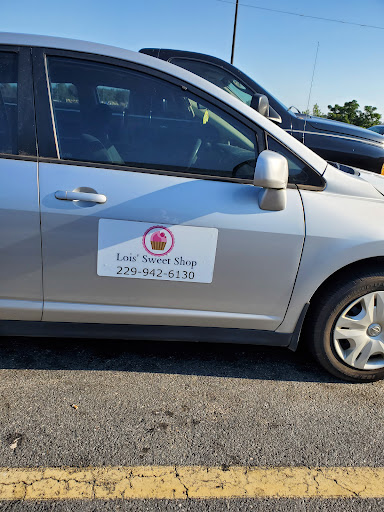 Lois' Sweet Shop - Thumbnail