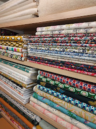 Photo n°4 de Bobines Pelotes & Cie à Florac Trois Rivières (Magasin de laine)