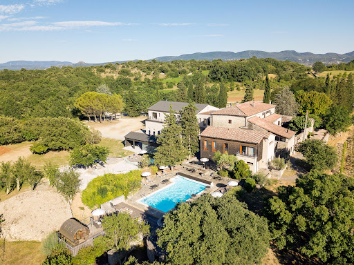 Photo de Magnifique gîte en pierres 6 personnes avec piscine privée à Lablachère (07230)