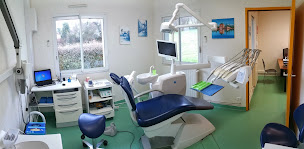 Photo n°1 de Cabinet SCM Serenis Dentaire à Youx (Dentiste)