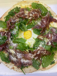 Photo n°27 de Delicia Pizza restaurant pizzeria au feu de bois à Saint-Martin-Lestra (Pizzeria)