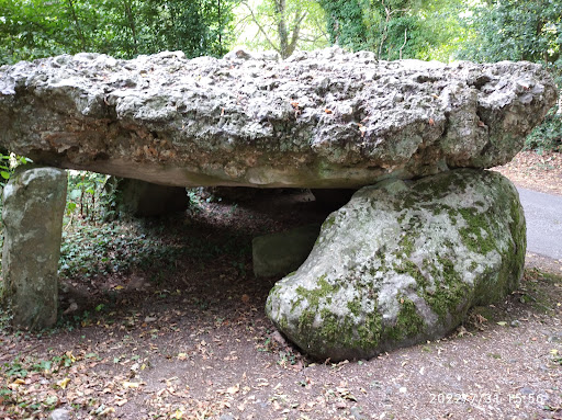 Dolmen de la Grosse Pierre (Verneusses) - Thumbnail