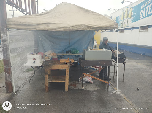 POLLOS VIOLADOS EL BUBA