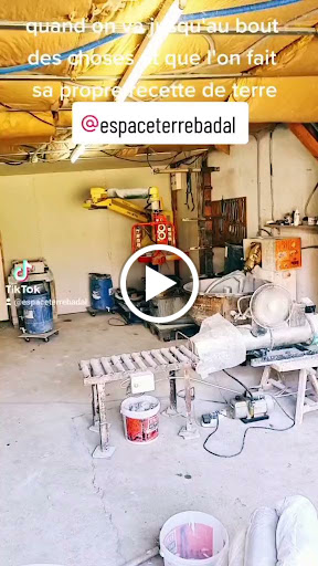 Photo de Espace Terre Céline et Fabien Badal à Saint-Amand-sur-Sèvre (79700)