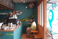 9 Coffee Stand & Photo Studio