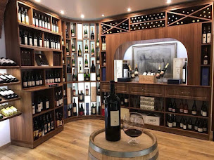 Photo n°1 de MiChri thecaveavins.com à Belle-Isle-en-Terre (Cave à vins)